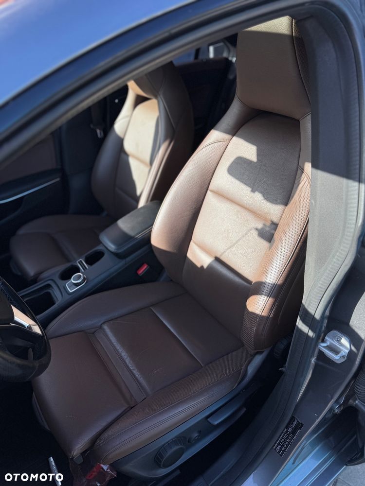 Mercedes-Benz CLA 220 CDI - 8