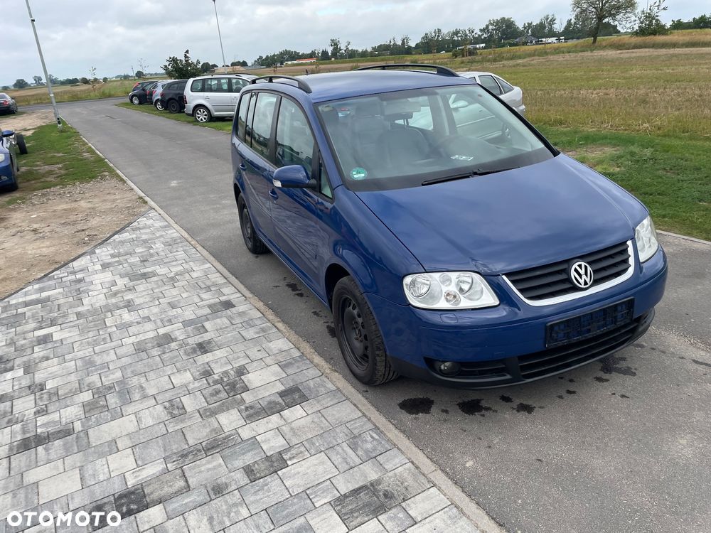 Volkswagen Touran 2.0 TDI DSG United - 12