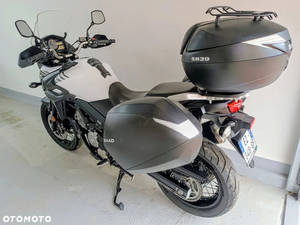 Suzuki V-STROM - 12