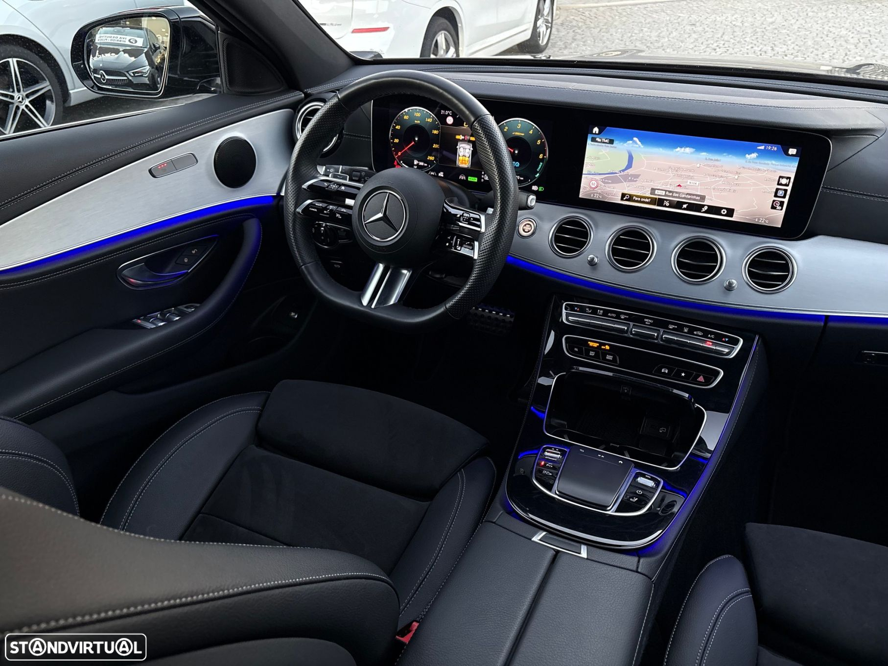 Mercedes-Benz E 300 de AMG Line - 10