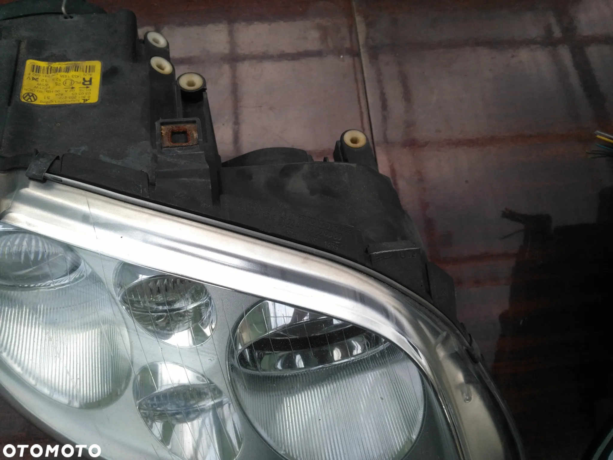 lampy przód vw touran xenon - 5