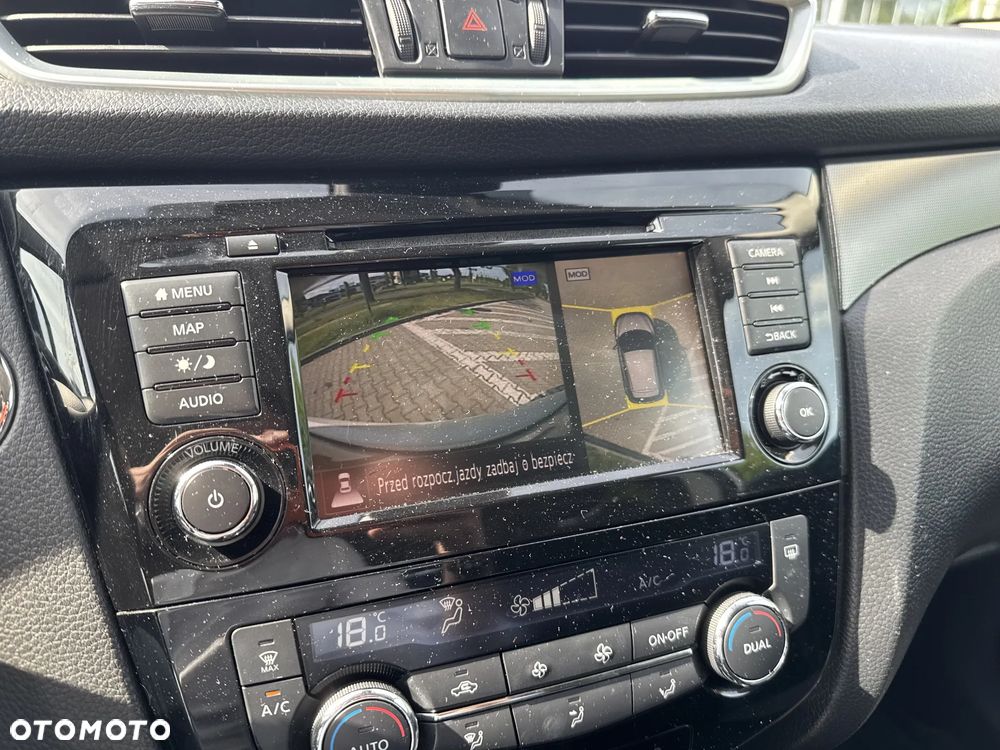 Nissan Qashqai 1.3 DIG-T N-Connecta EU6d - 20