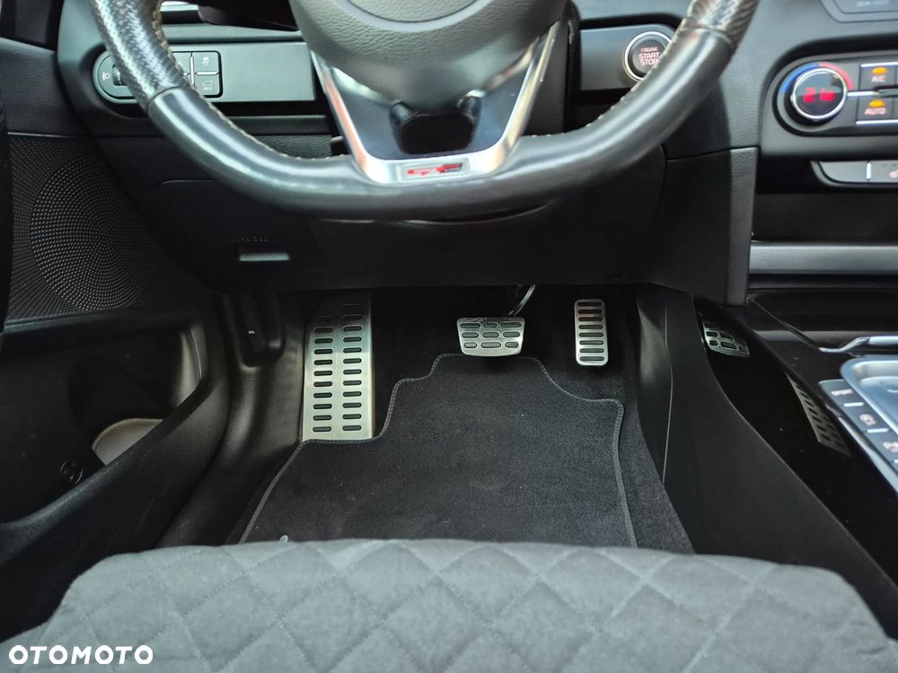 Kia ProCeed 1.6 CRDi GT Line DCT - 28
