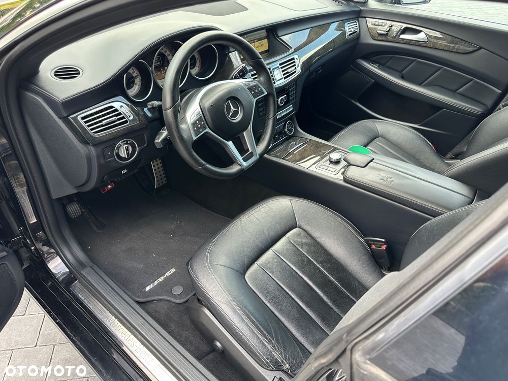 Mercedes-Benz CLS 350 CDI 4-Matic BlueEff - 6