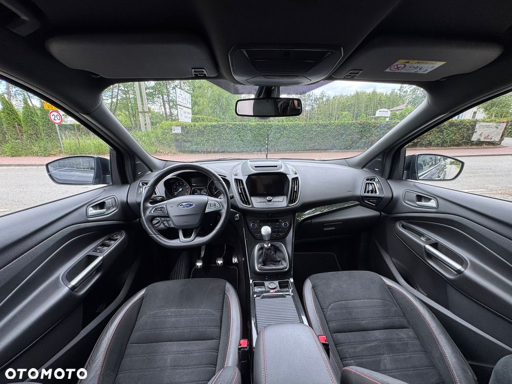 Ford Kuga 1.5 EcoBoost FWD ST-Line X - 21