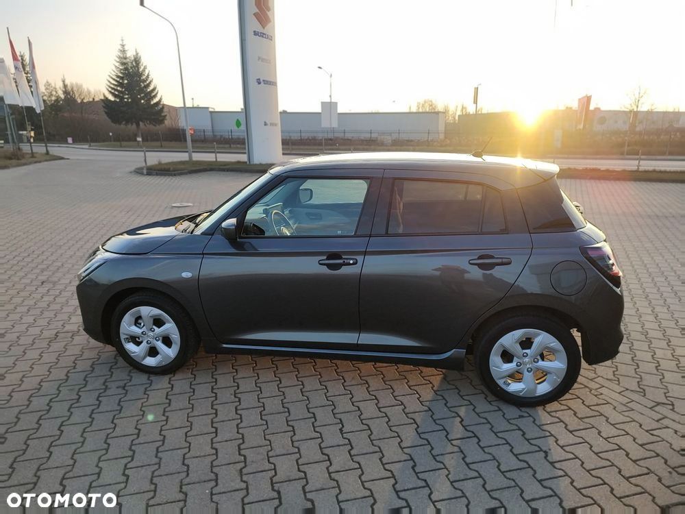 Suzuki Swift 1.2 Dualjet SHVS Premium Plus - 27
