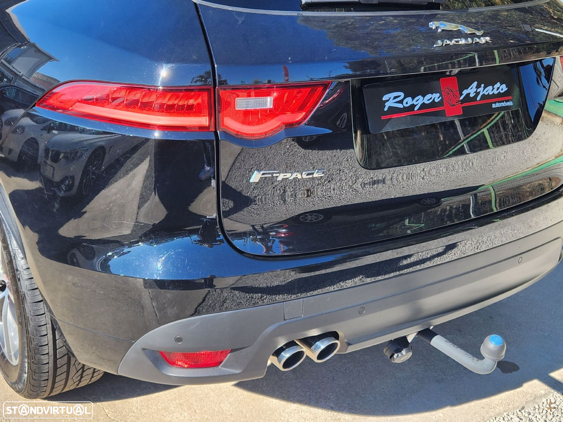 Jaguar F-Pace 2.0 i4D R-Sport - 52