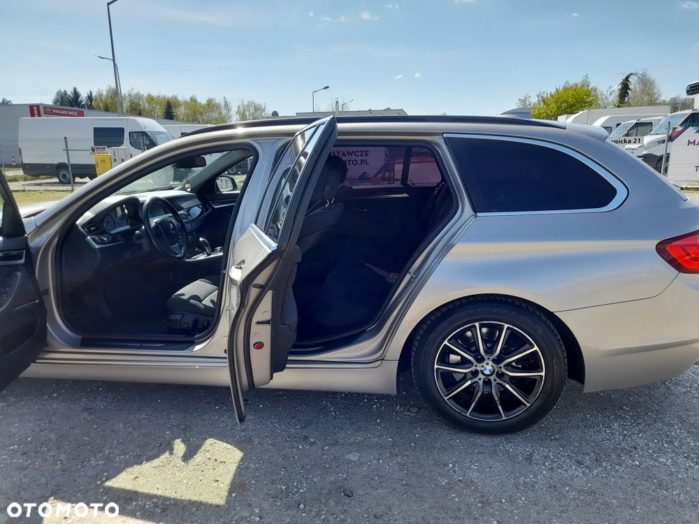 BMW Seria 5 520d - 7