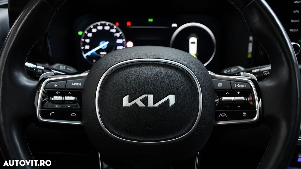 Kia Sorento 1.6 T-GDI PHEV AWD Aut. Platinum - 29