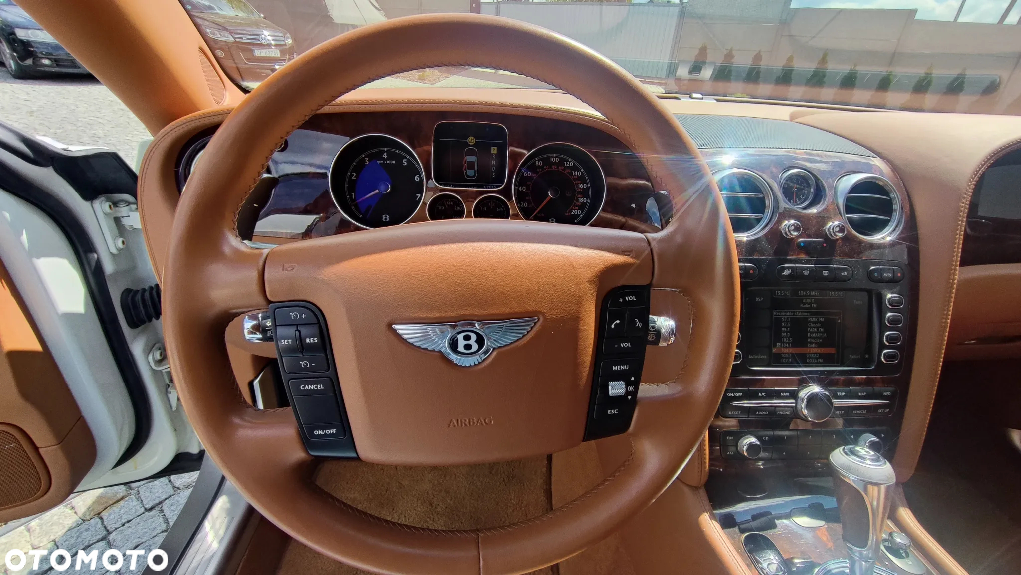 Bentley Flying Spur Continental - 18