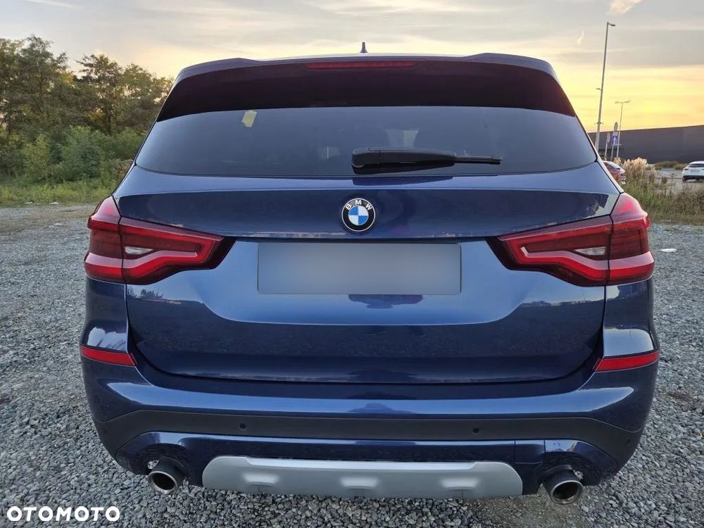 BMW X3 xDrive20i xLine - 4