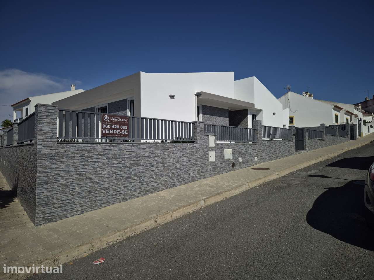 Moradia V3 de luxo terrea na Aldeia dos Fernandes - Grande imagem: 5/38