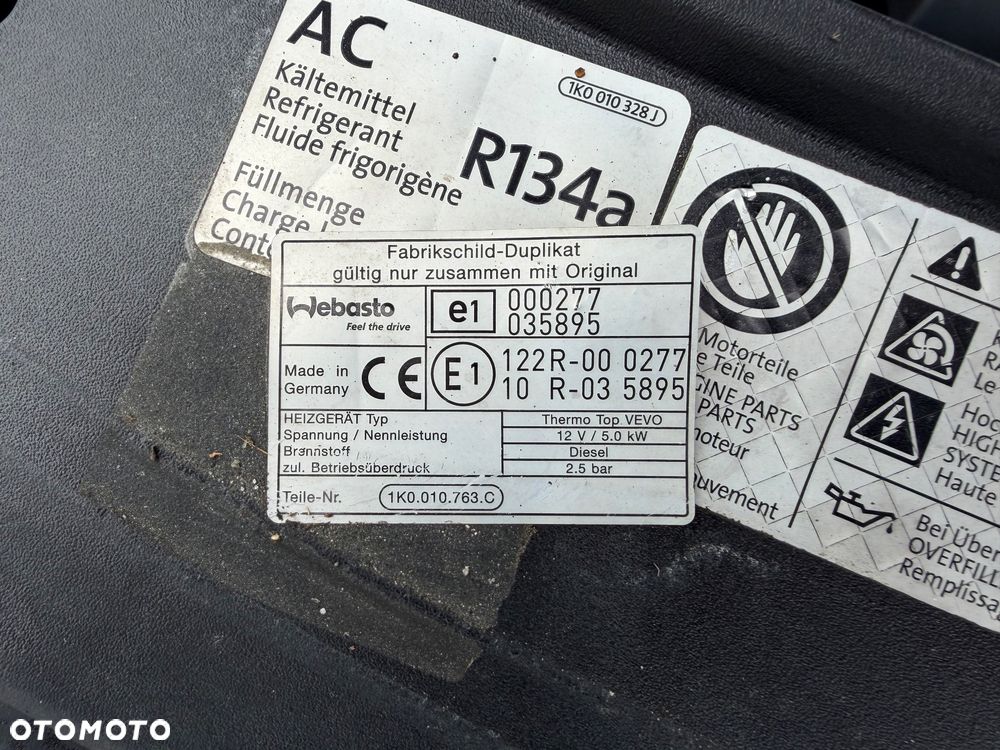 Volkswagen Touran - 25