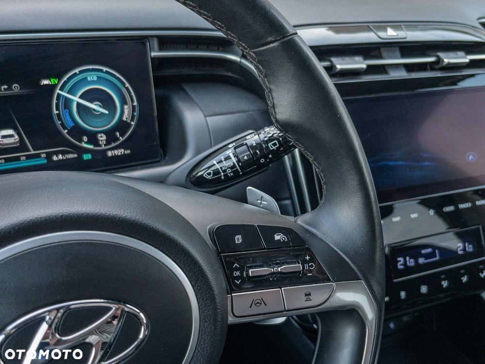 Hyundai Tucson 1.6 T-GDi HEV Executive 2WD - 17