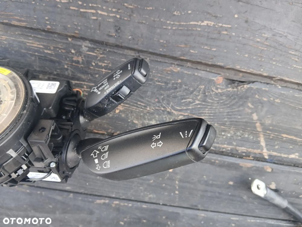 AUDI.TAŚMA PRZEŁĄCZNIKI 8K0953568M,4G8953502AL - 5