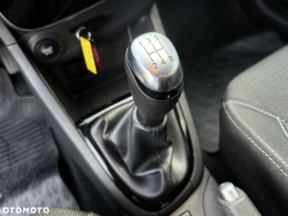 Renault Clio - 22