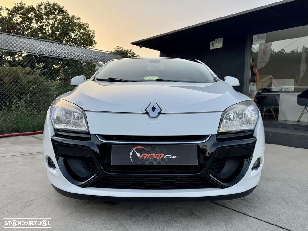 Renault Mégane Coupe 1.5 dCi Dynamique S - 2