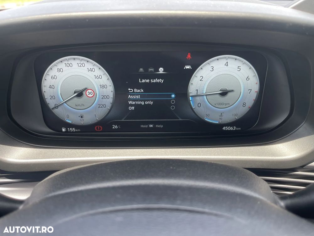 Hyundai i20 - 24