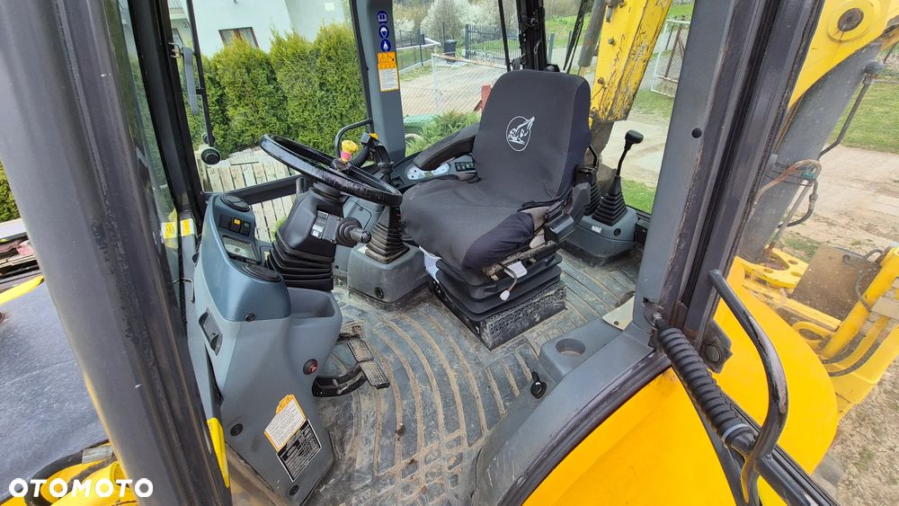 New Holland B115B - 8