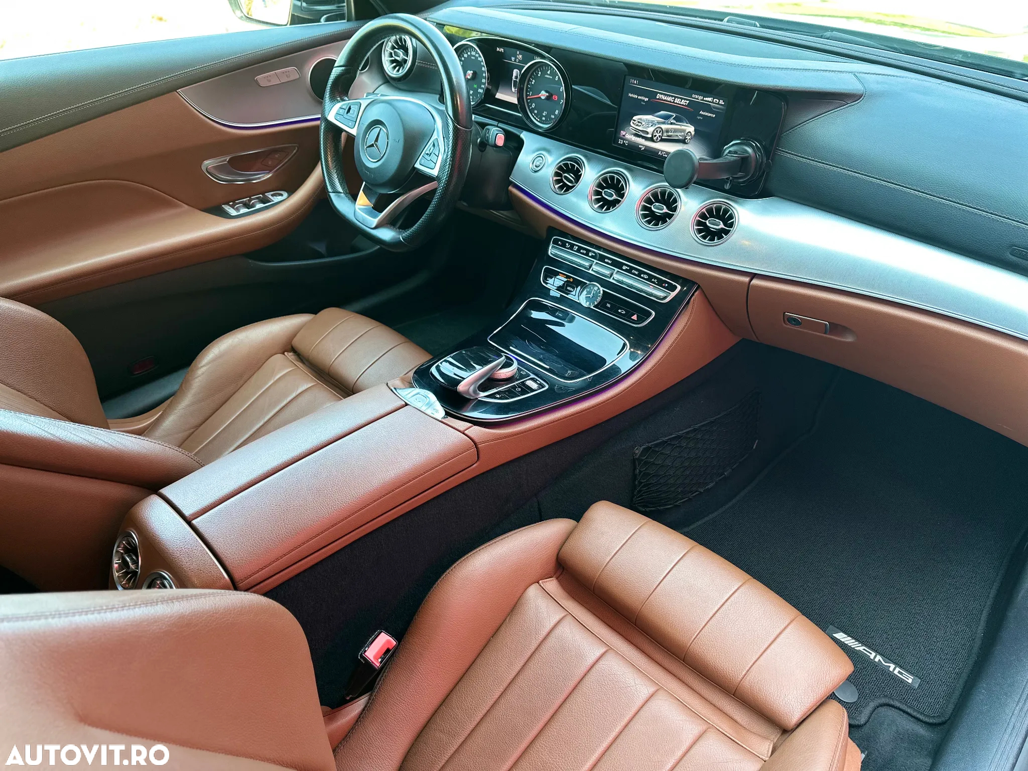 Mercedes-Benz E - 26