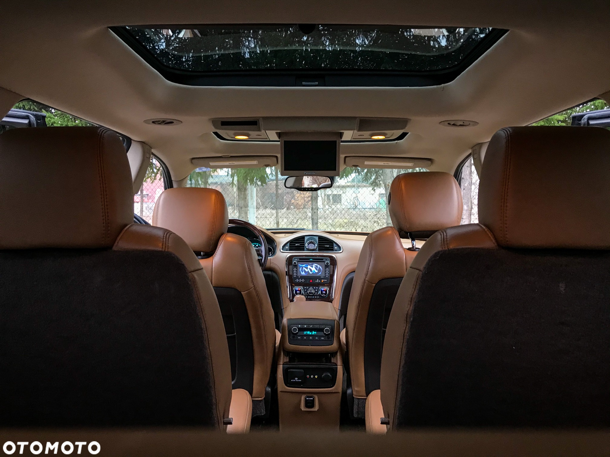 Buick Enclave - 2