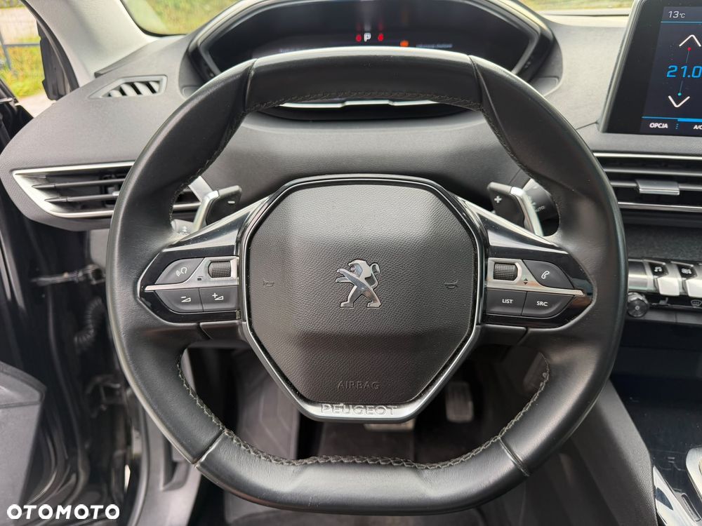 Peugeot 5008 BlueHDi 130 EAT8 Allure - 24