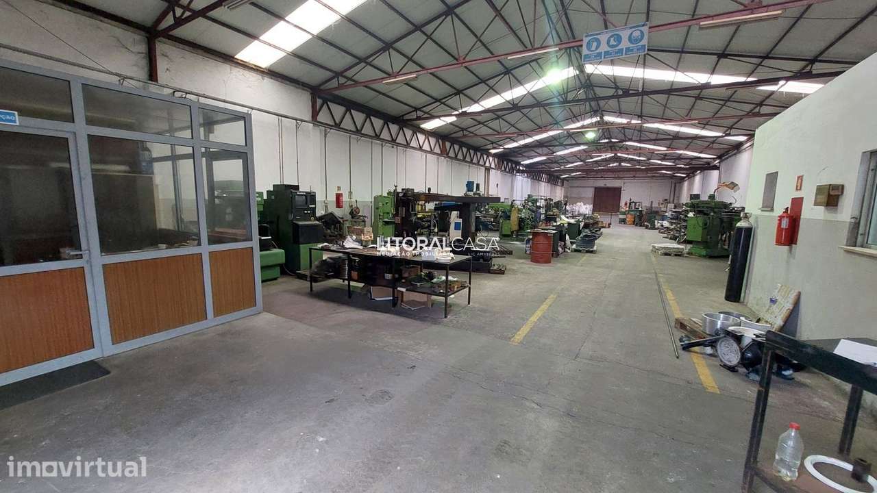 Armazém industrial 1000 m2 | Ílhavo - Grande imagem: 3/11