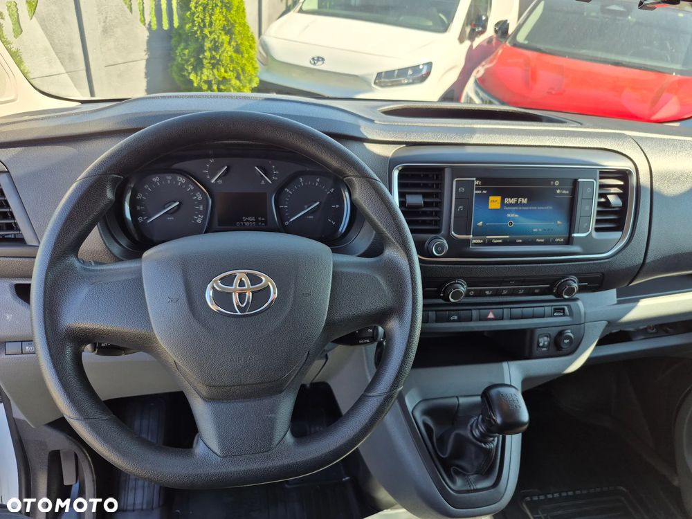 Toyota Proace Long - 10