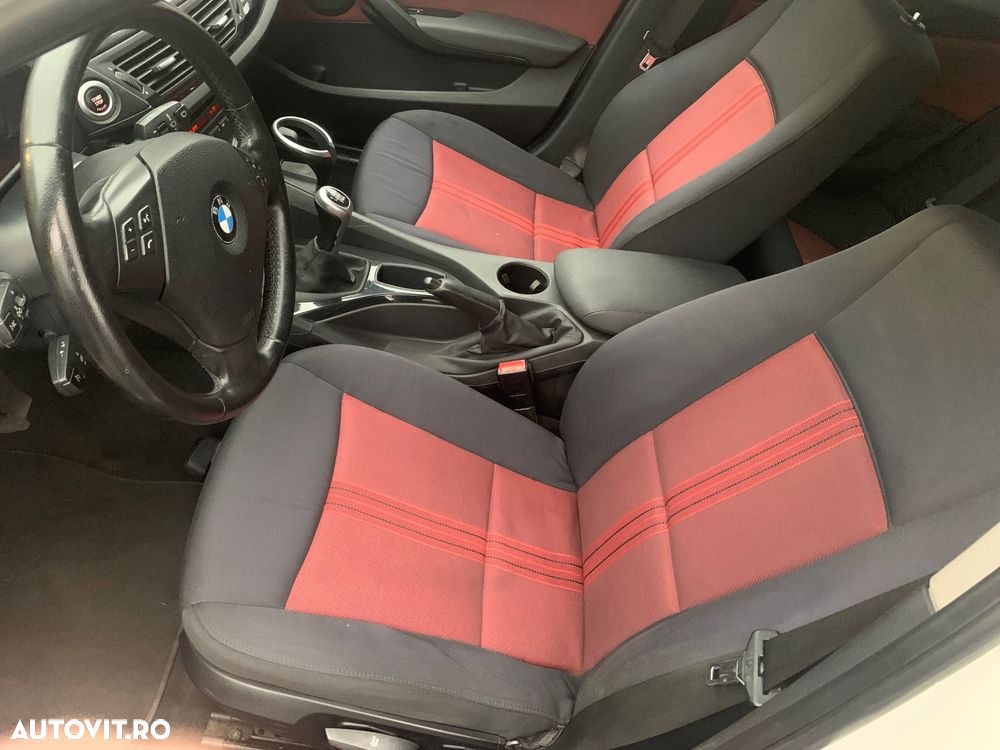 BMW X1 xDrive20d - 12