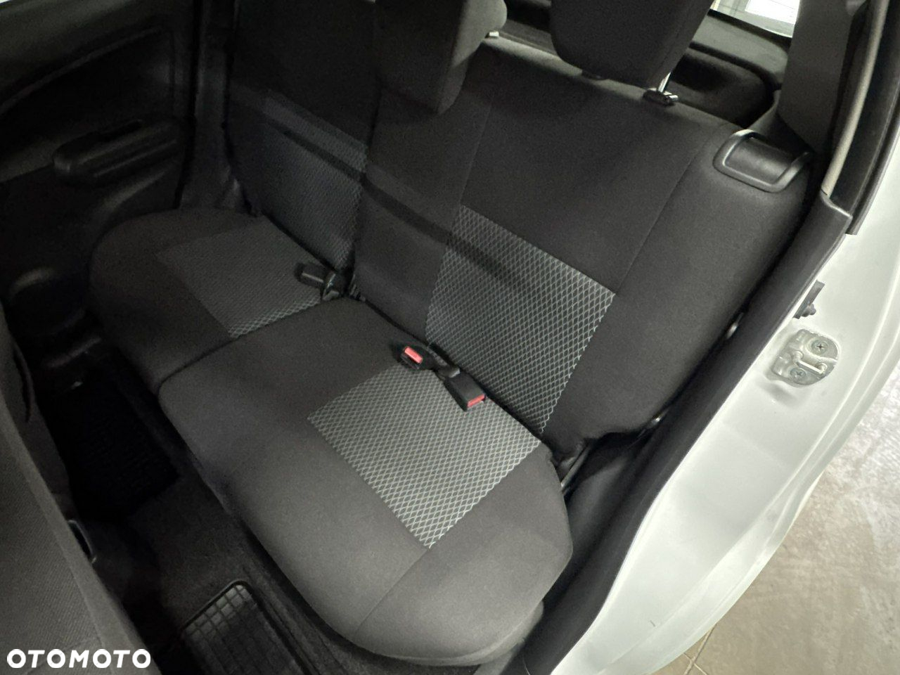 Suzuki Splash 1.0 Club - 15
