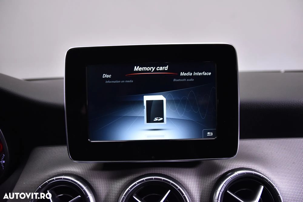 Mercedes-Benz CLA 200 d 7G-DCT - 21