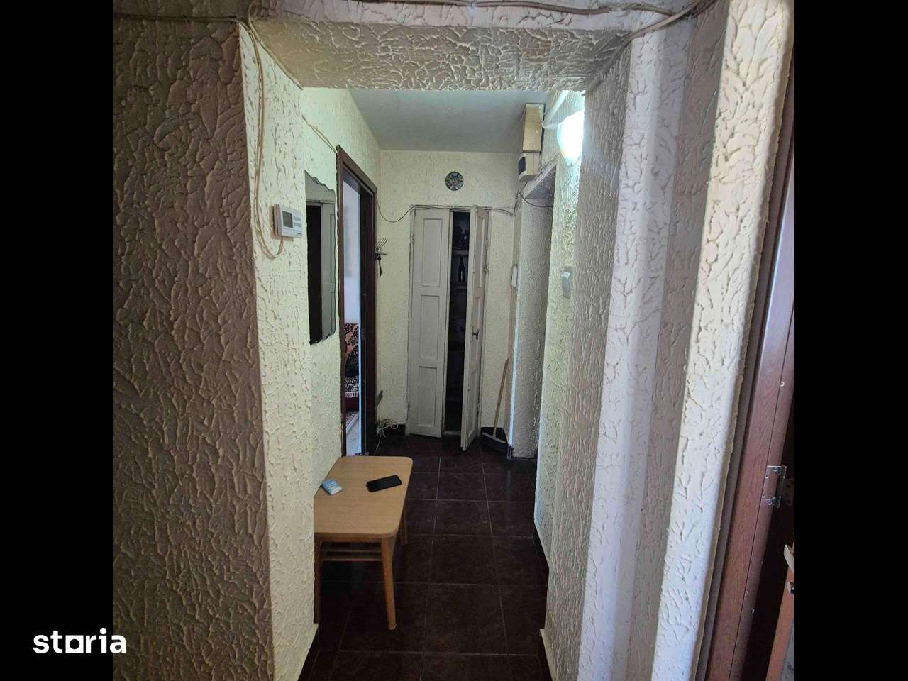 Apartament cu 3 camere de vânzare – Corabia|45,53 mp|Centrală proprie — fotografia 3