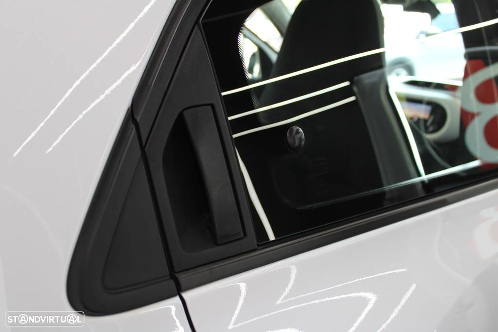 Renault Twingo 1.0 SCe Intens - 32