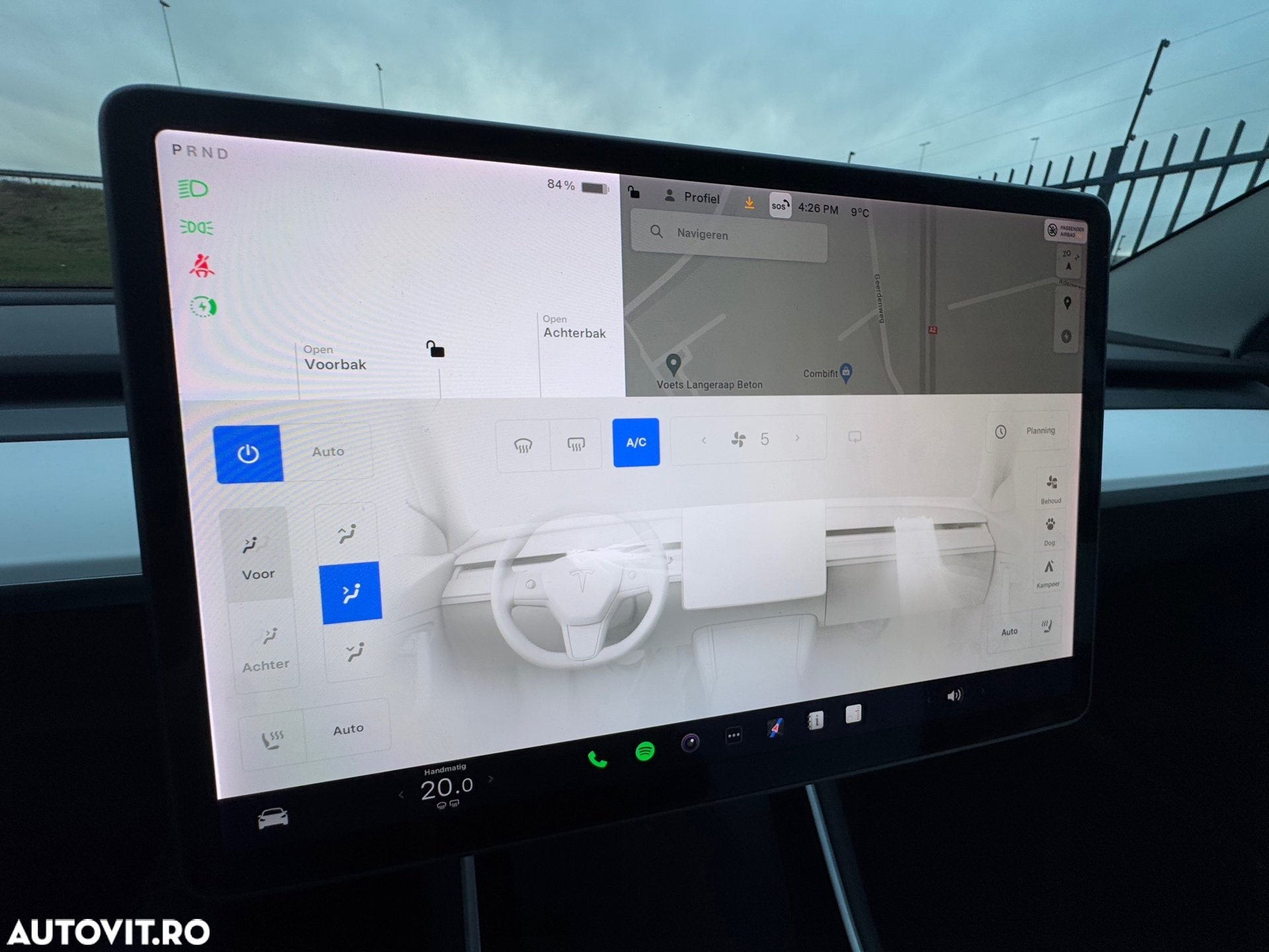 Tesla Model 3 Langstreckenbatterie Allradantrieb Dual Motor - 17