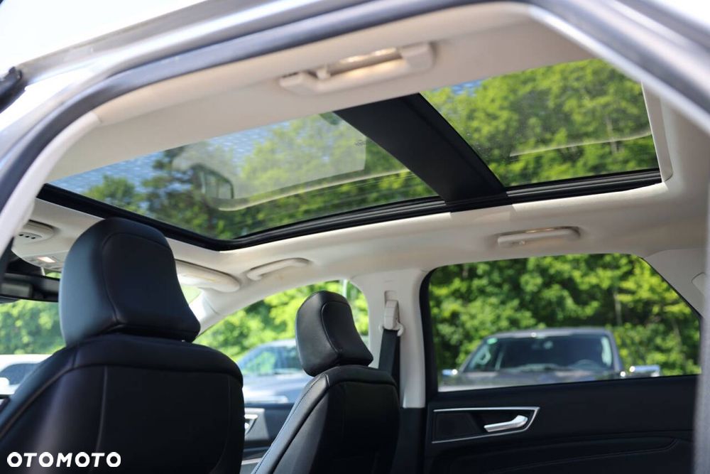 Ford Edge - 22