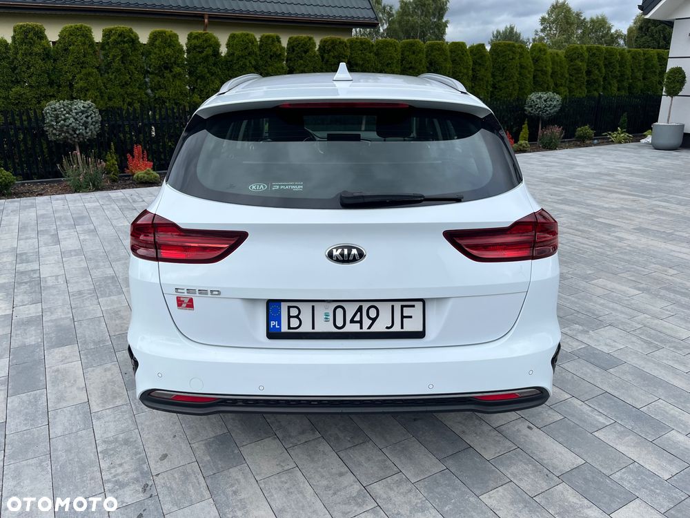 Kia Ceed 1.6 CRDi SCR L Business Line - 4