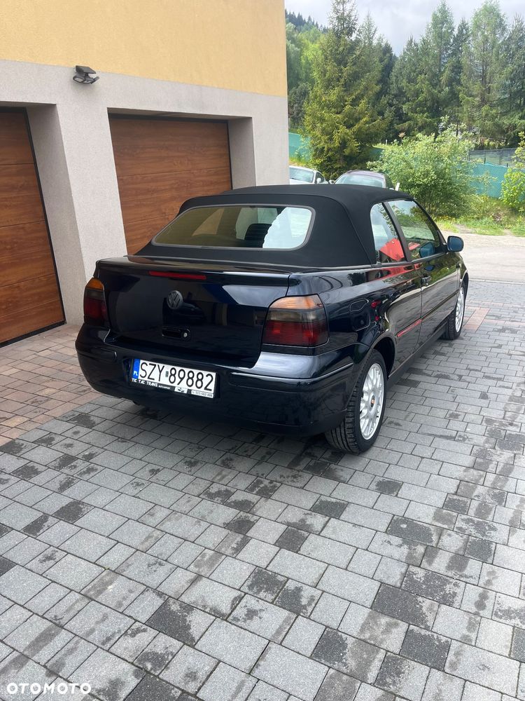 Volkswagen Golf Cabrio - 3