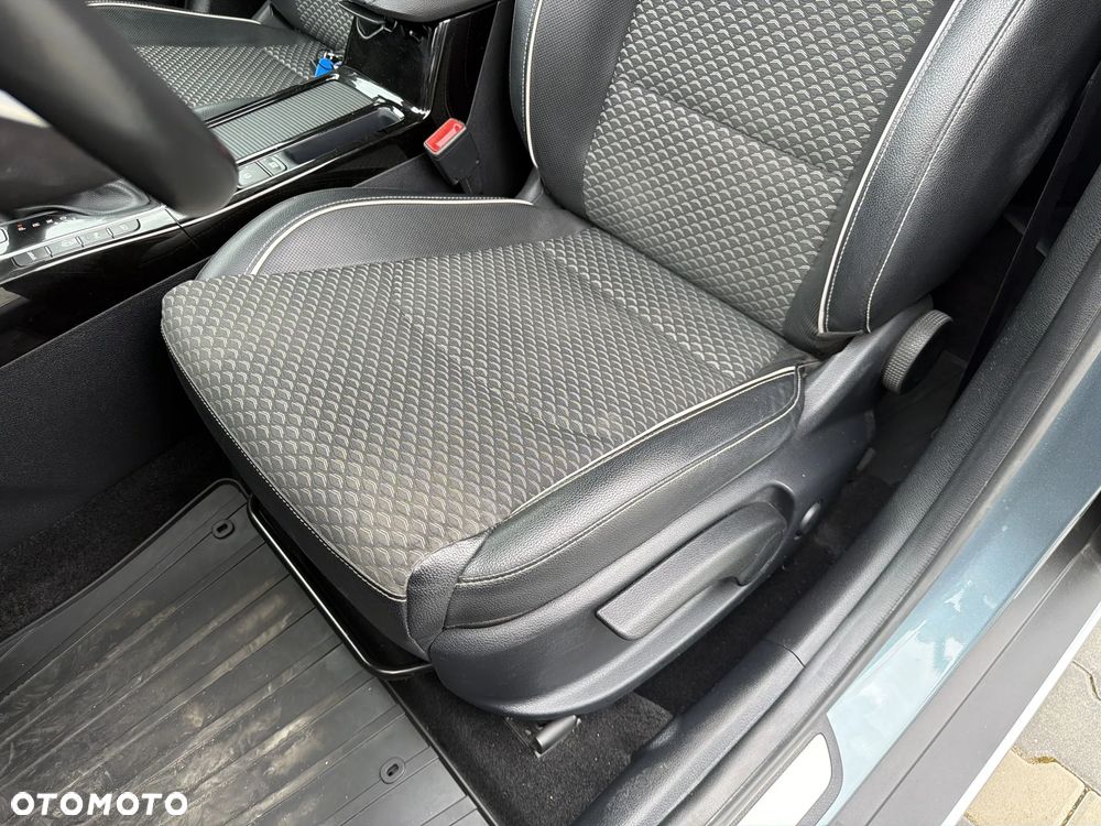 Kia XCeed 1.5 T-GDI L Business Line DCT - 13