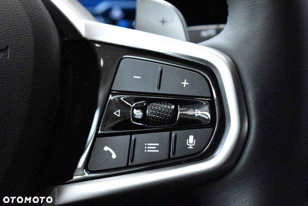 BMW Seria 3 - 16