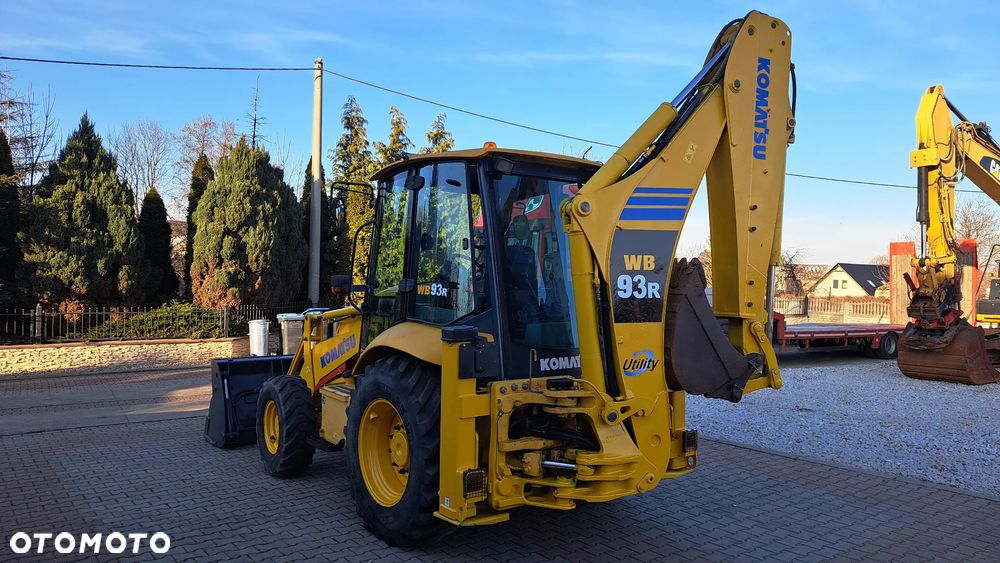 Komatsu WB93R - 6