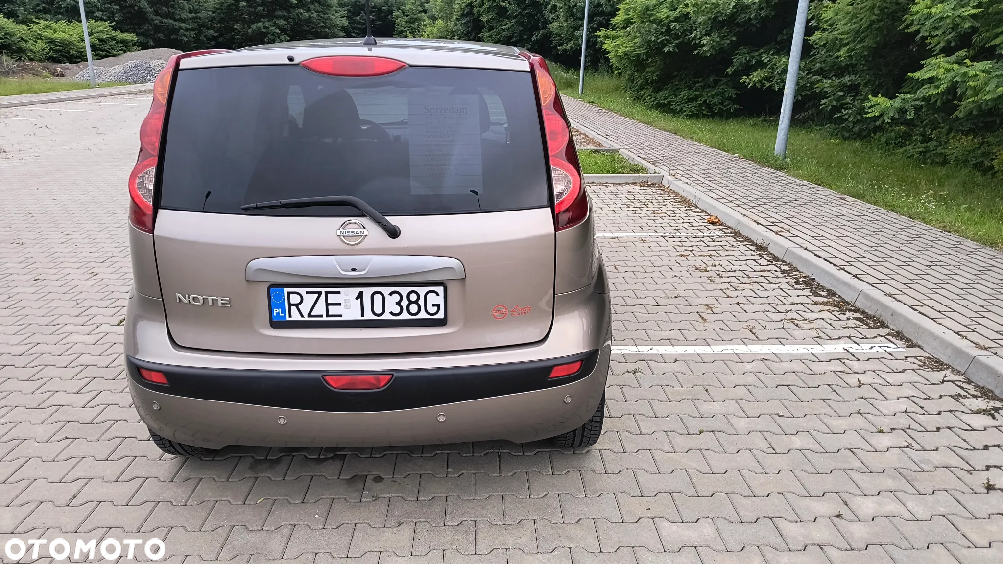 Nissan Note 1.6 Tekna - 5