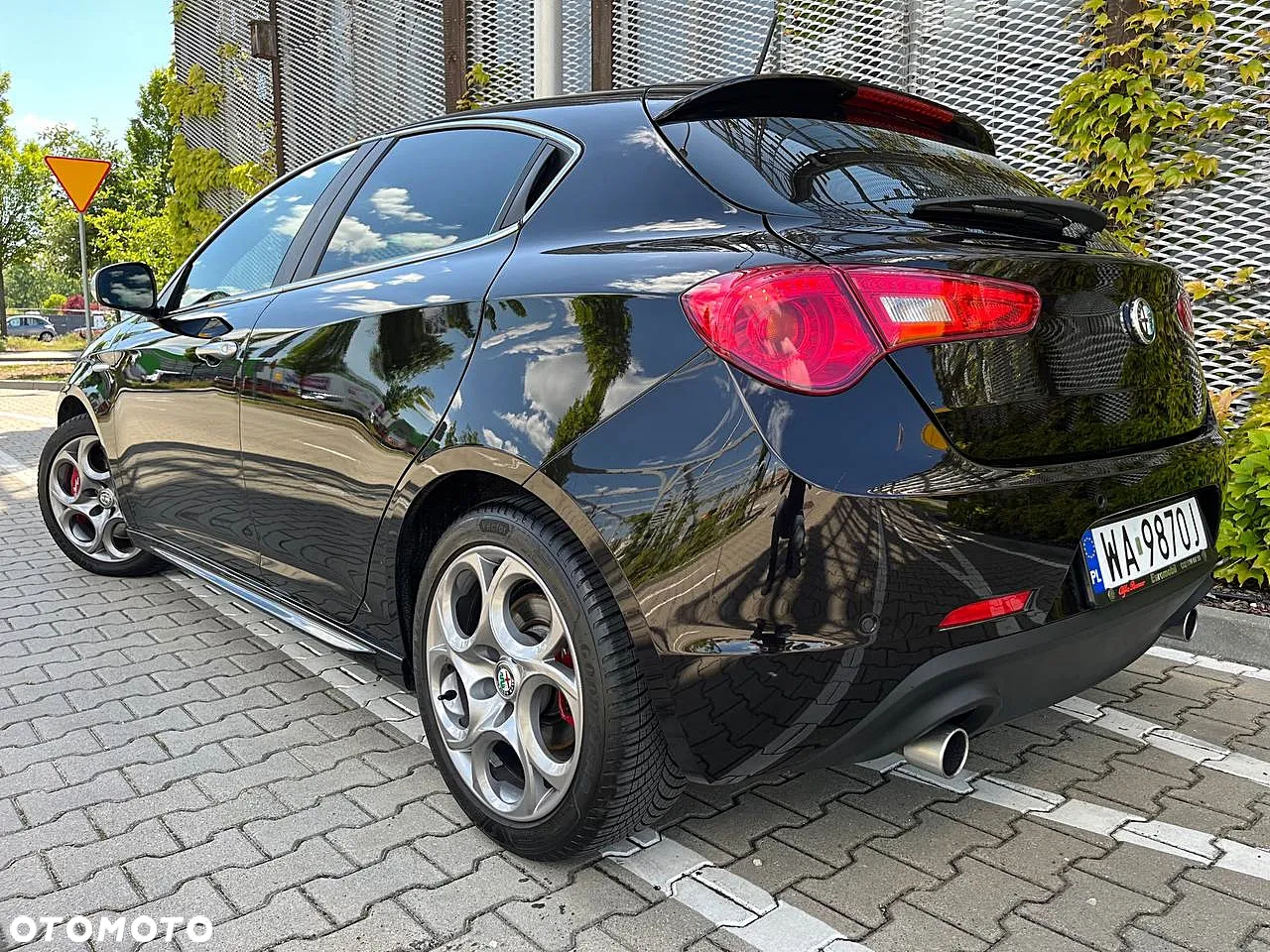Alfa Romeo Giulietta 1750 TBi Quadrifoglio Verde - 11