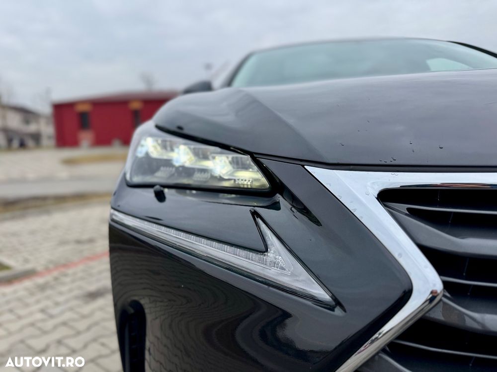 Lexus Seria NX 300h E-FOUR Luxury Line - 18