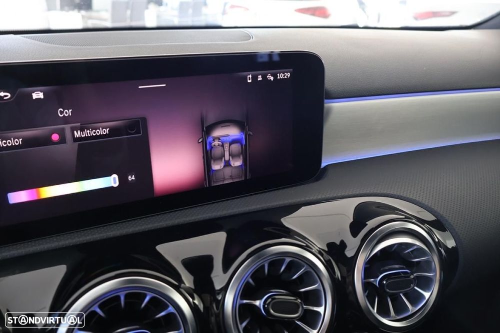 Mercedes-Benz A 250 e - 41