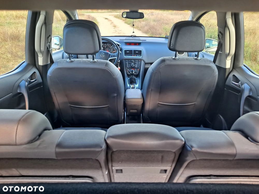 Opel Meriva 1.4 T Cosmo - 14