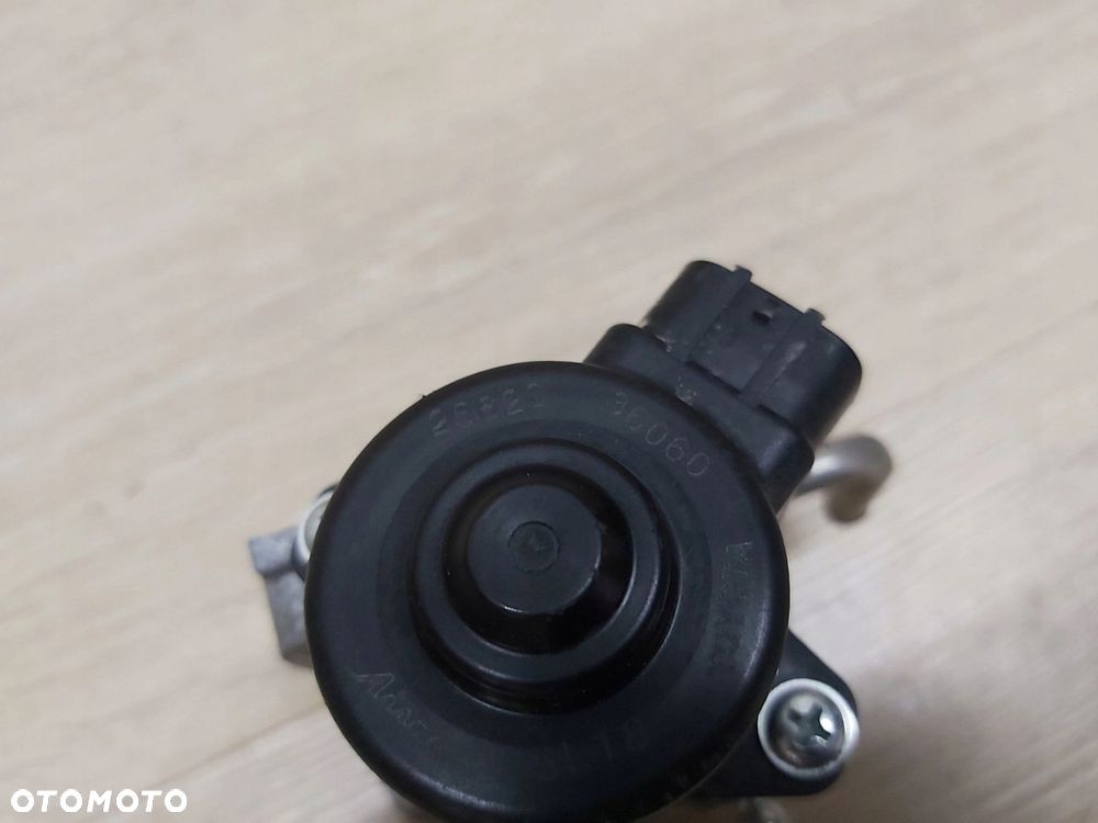 Toyota Rav4 IV 2013-2018 zawór EGR 25620-36060 Lexus nx - 2