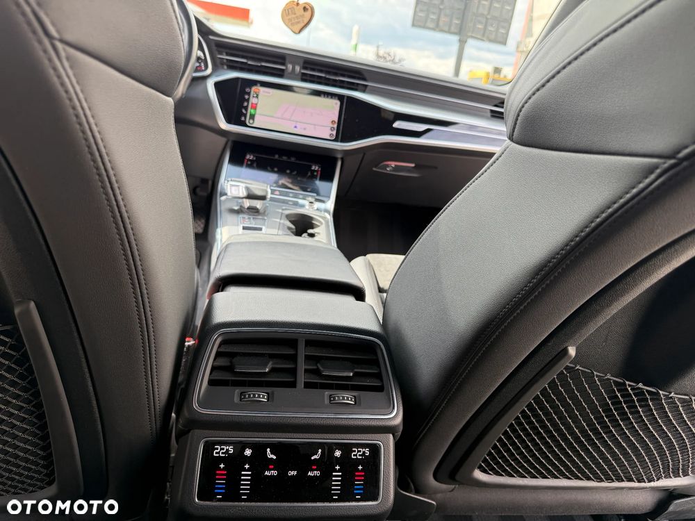 Audi A6 Avant 55 TFSI mHEV Quattro S tronic - 16