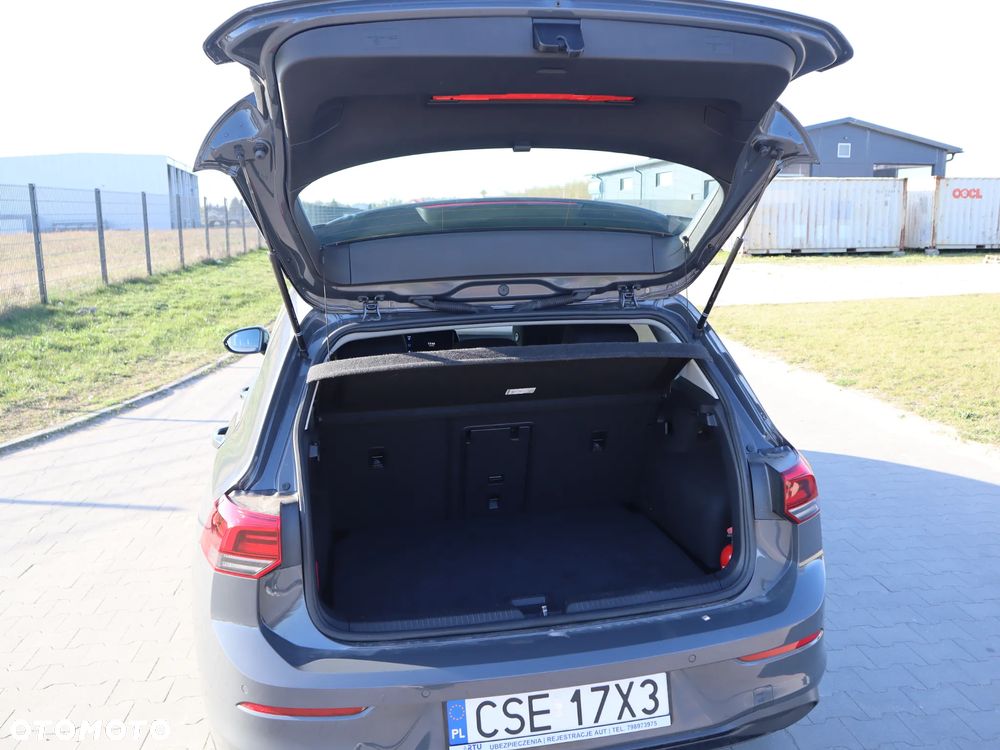 Volkswagen Golf - 13