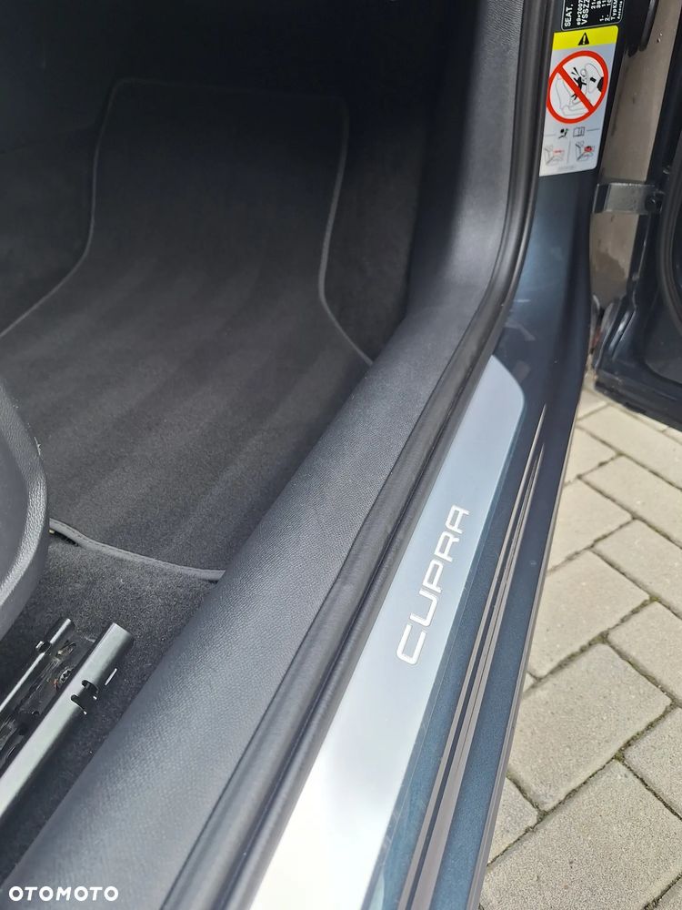 Cupra Formentor VZ 2.0 TSI 4Drive DSG Tribe Edition - 32