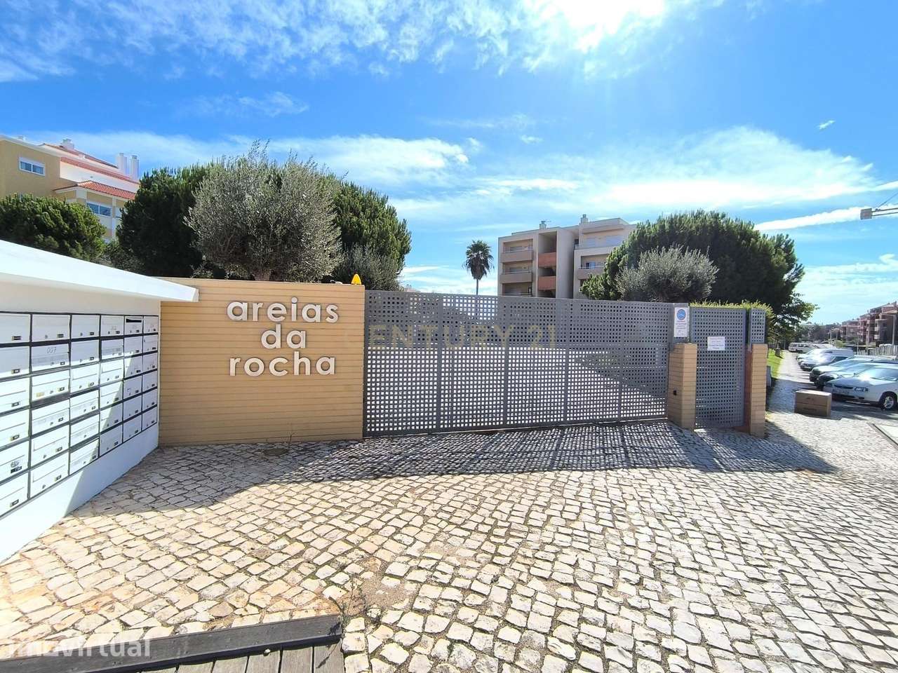 Excelente apartamento T2 para arrendamento anual - Grande imagem: 2/23